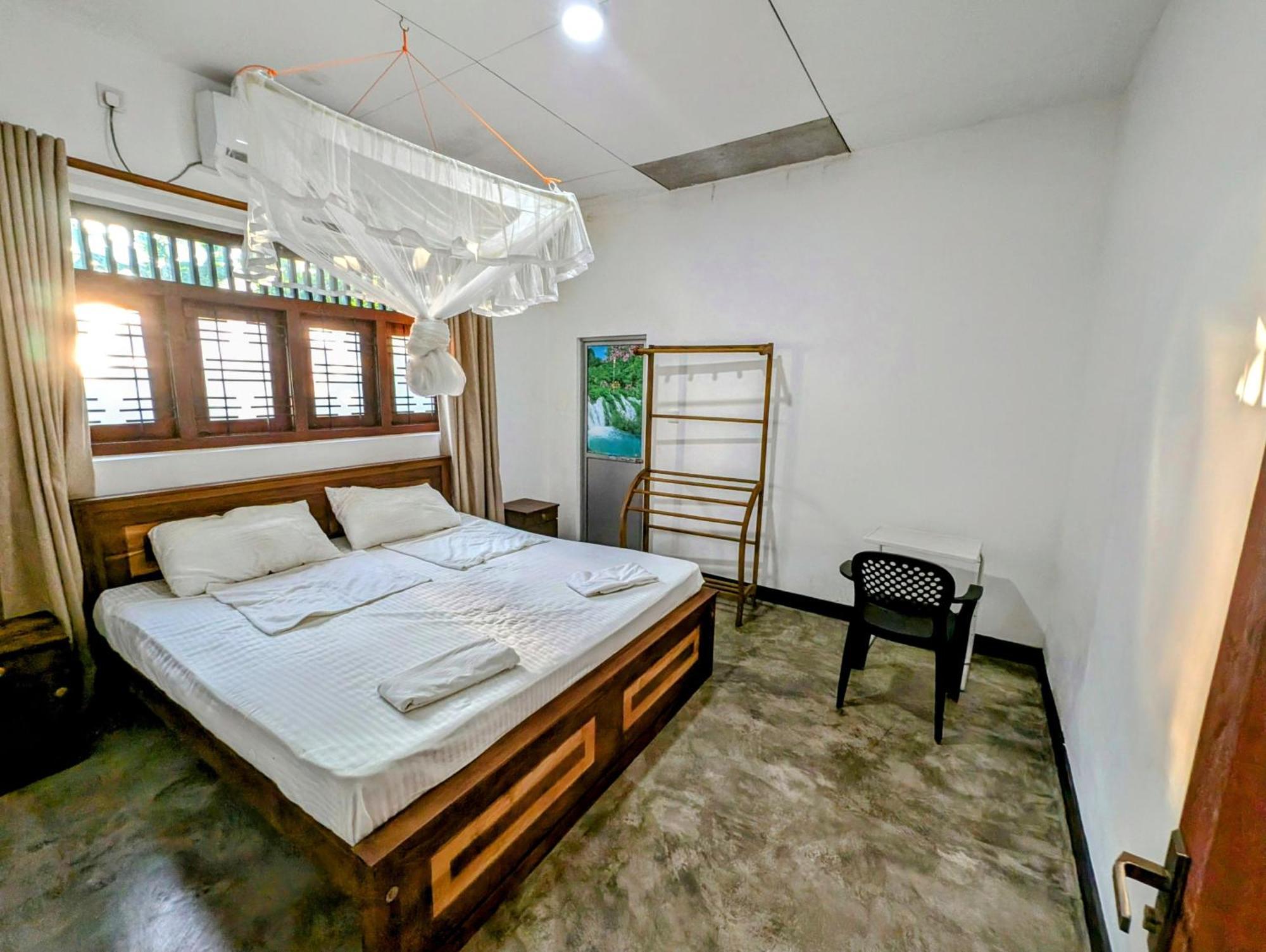 Costels Weligama Hostel Exterior foto